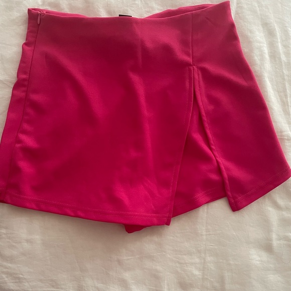 Skort - Picture 1 of 2